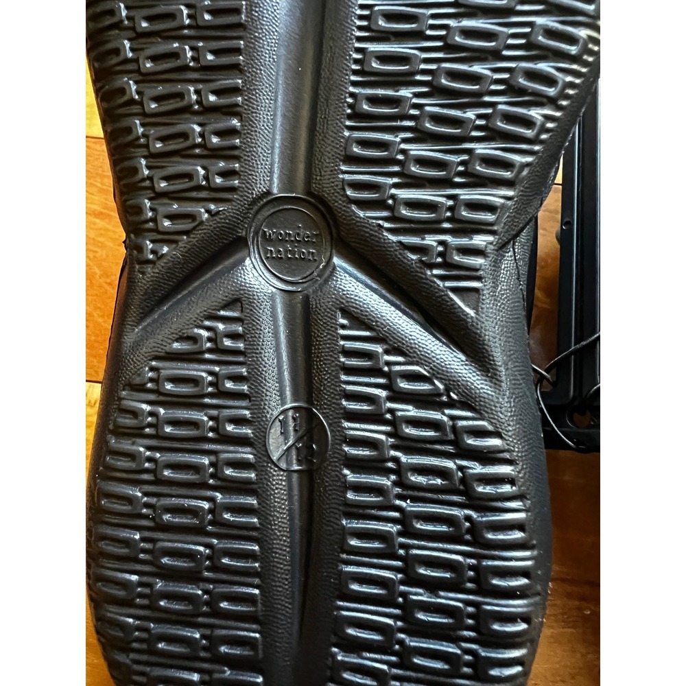 Wonder Nation Kids Black Lime Green Molded Slide Sandals Size 11/12 - Picture 4 of 4
